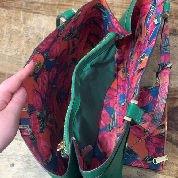 Steve Madden Green and Floral Tote - Picture 8 of 14